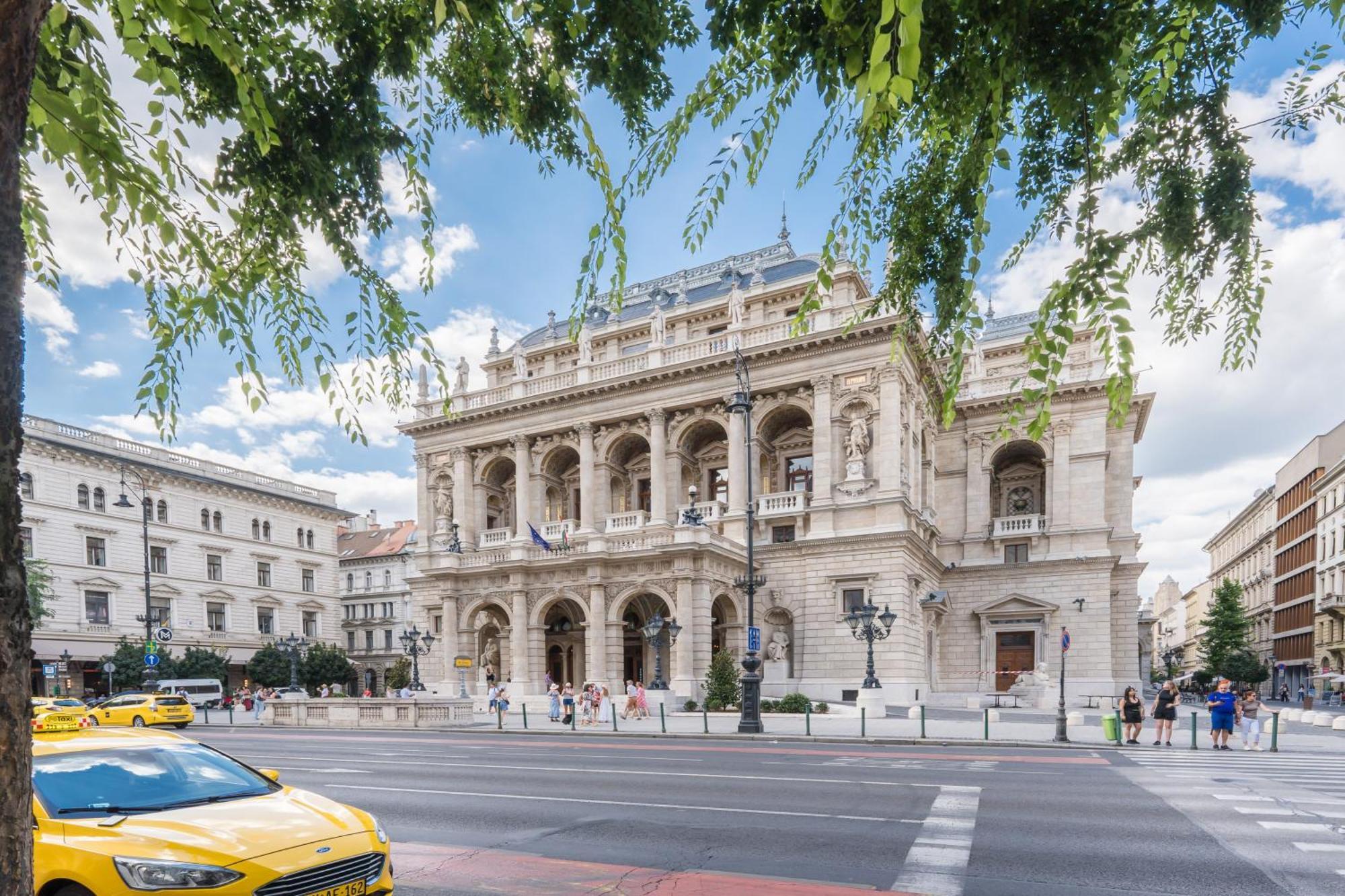 Klauzal Apartment W/3 Bedrooms, French Balcony Budapest Exterior foto