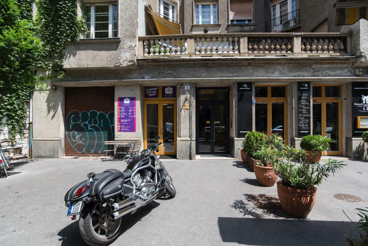 Klauzal Apartment W/3 Bedrooms, French Balcony Budapest Exterior foto